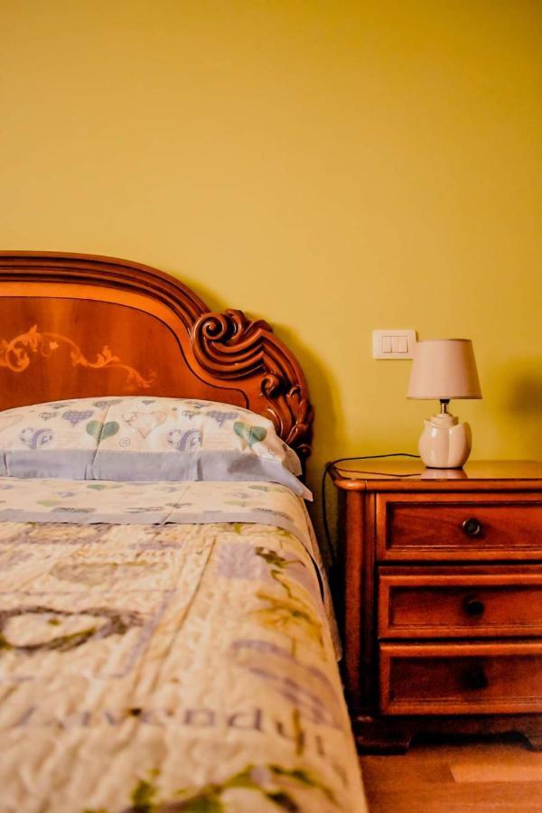 Bed & Breakfast Le Coccinelle Bed & Breakfast Rosciano  Exterior photo